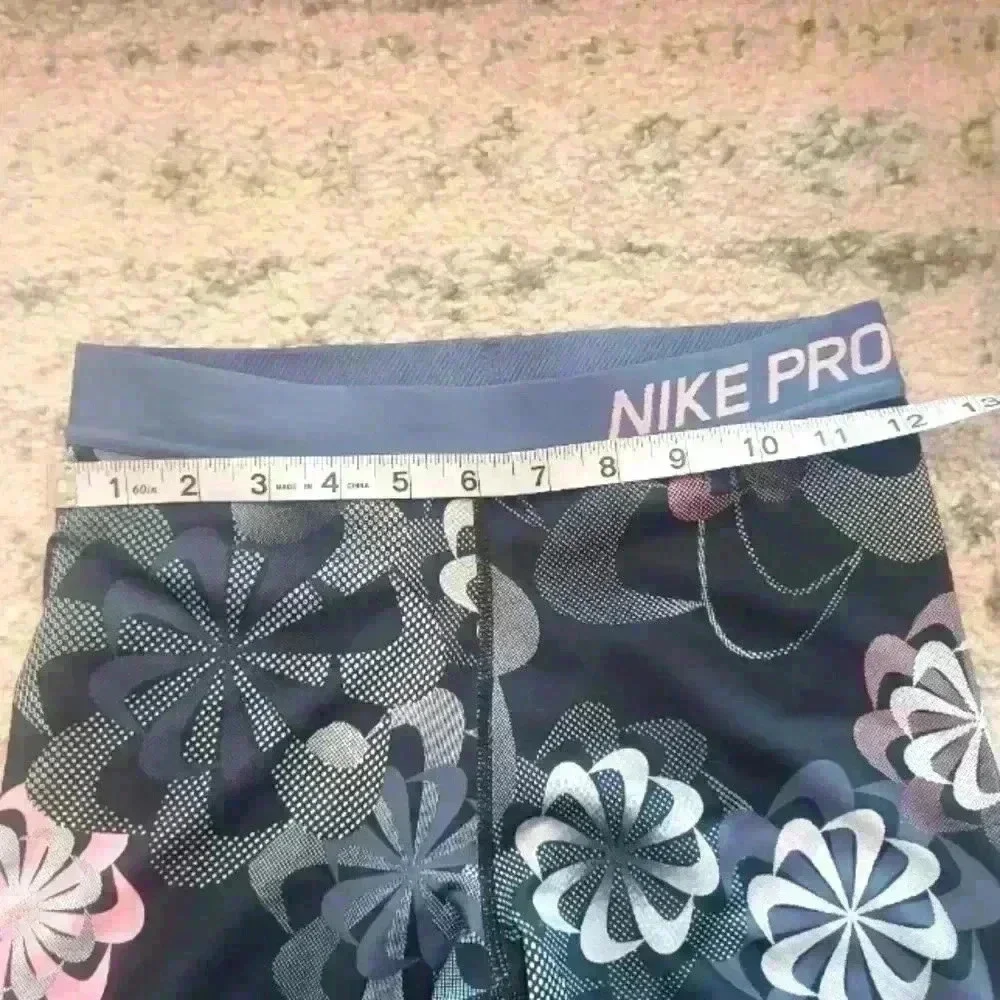 Nike Pro Big Girls Floral Leggings L